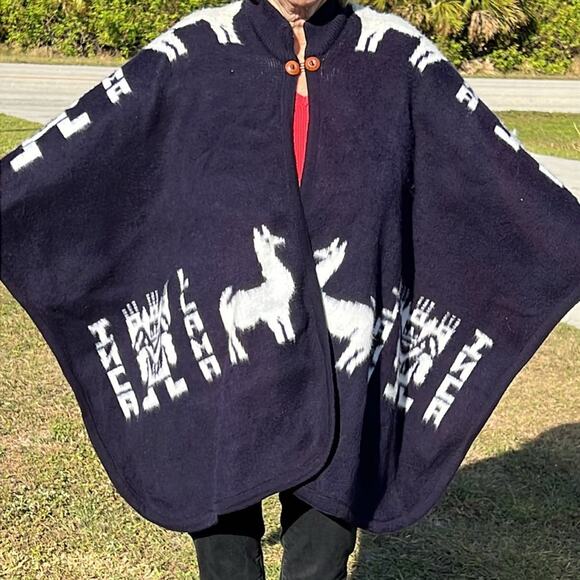 Llama INCA Print Navy Blue White Poncho Sweater Cape Boho Hippie Cozy Warm - Picture 1 of 11